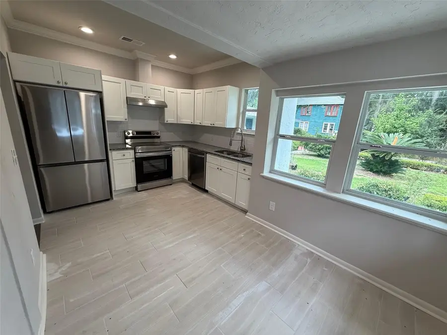 614 NW 4th Street, Gainesville, FL 32601 - #3
