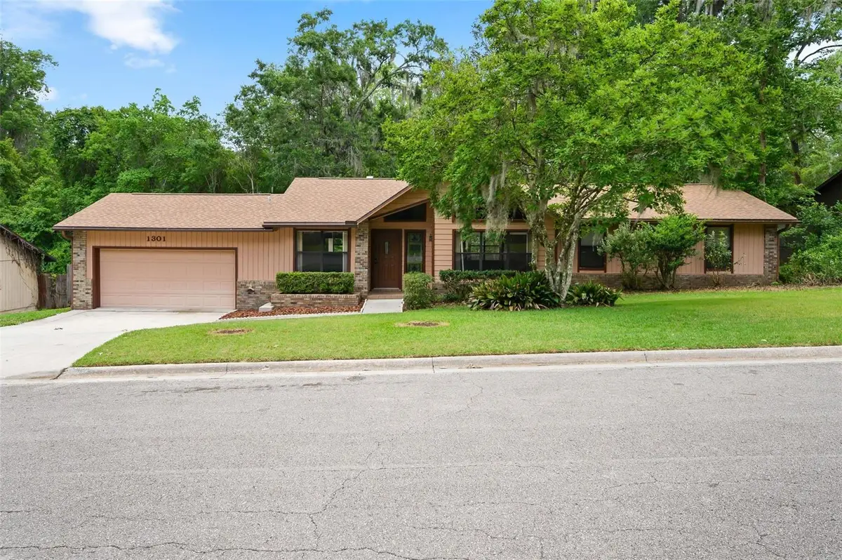 1301 NW 94th Street, Gainesville, FL 32606 - #1