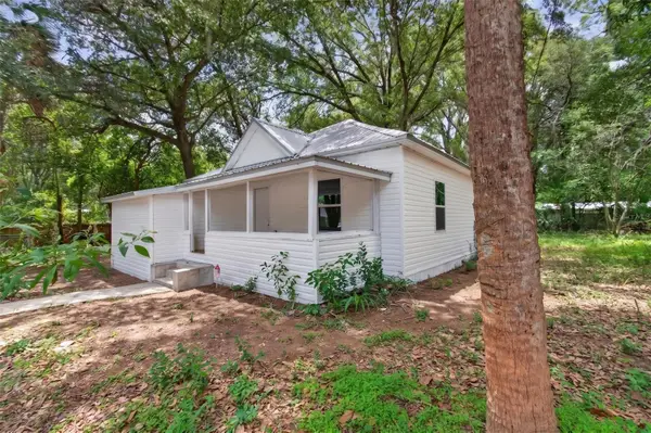 13917 NW 146th Avenue, ALACHUA, FL 32615
