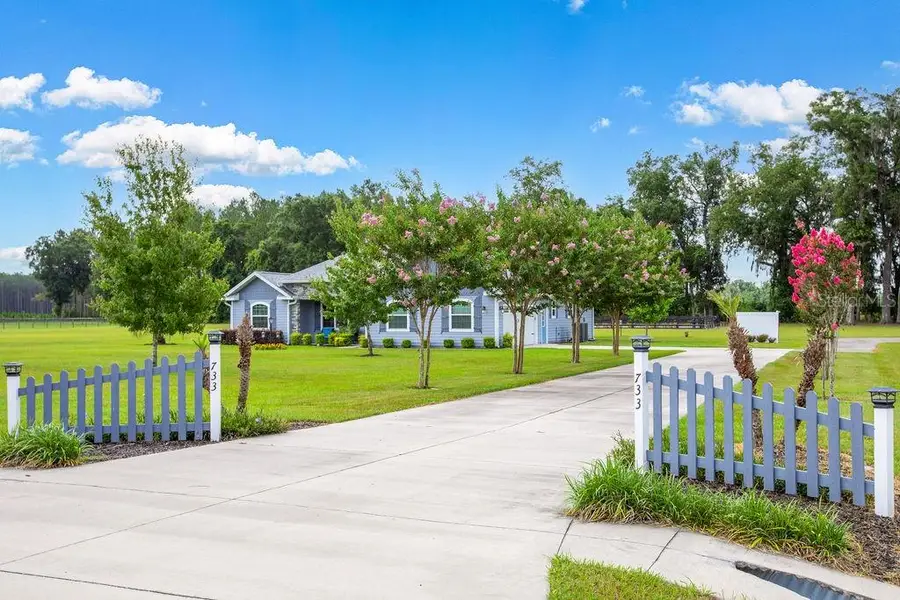 733 SW Marynik Drive, High Springs, FL 32643 - #2