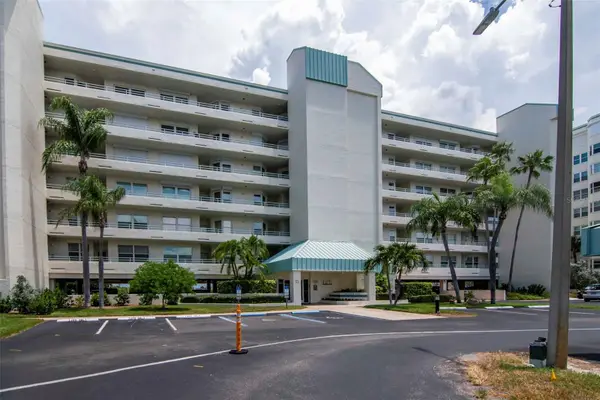 7979 Sailboat Key Boulevard S #101, SOUTH PASADENA, FL 33707