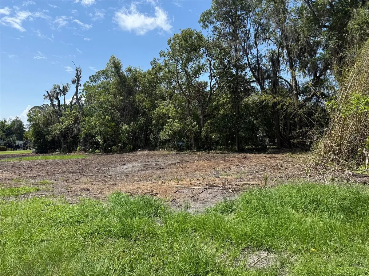 661 W Madison Street, Starke, FL 32091 - #1