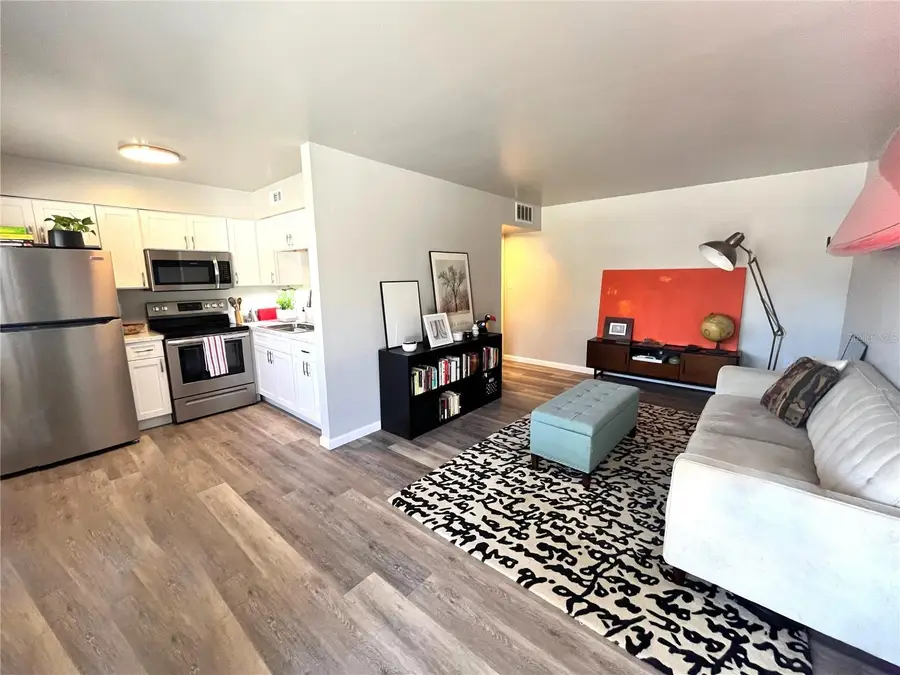 501 NW 15th Avenue #9, Gainesville, FL 32601 - #3