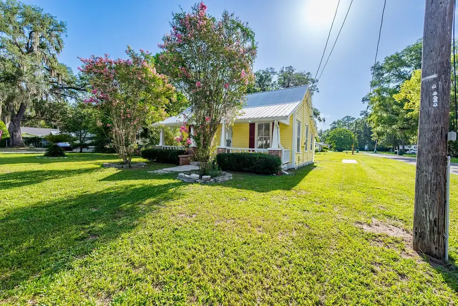404 NE 2nd Street, Trenton, FL 32693 - #2