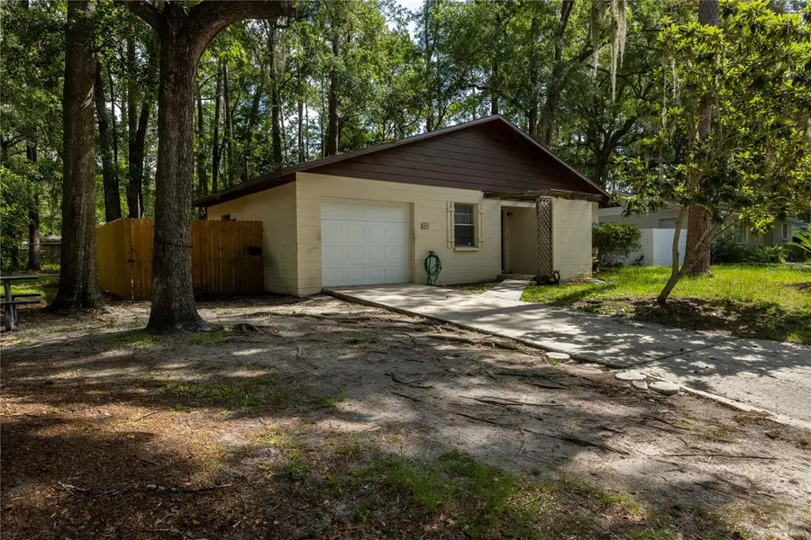 2902 NW 39th Place, Gainesville, FL 32605 - #2