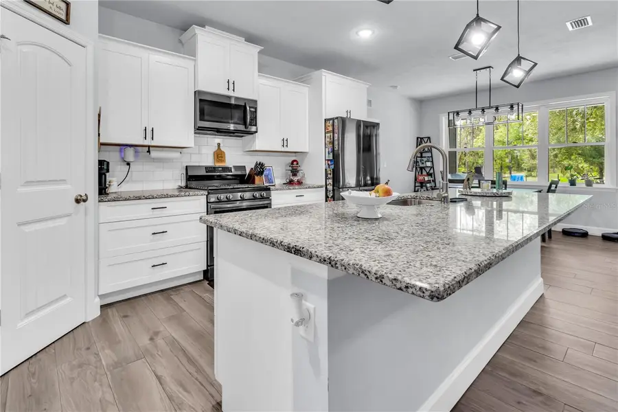 8069 NE 8th Place, High Springs, FL 32643 - #2