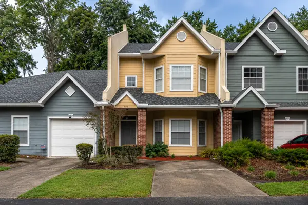 4946 NW 1st Place, GAINESVILLE, FL 32607