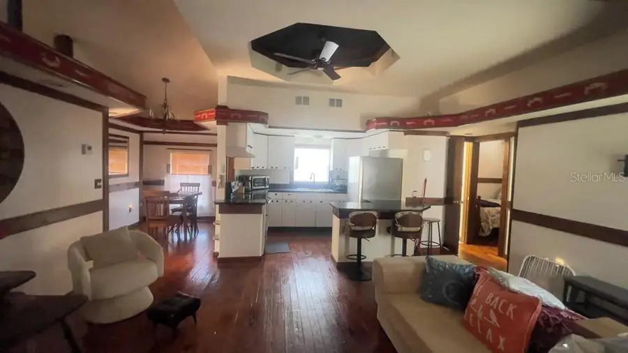 214 NE 4th Street, Chiefland, FL 32626 - #3