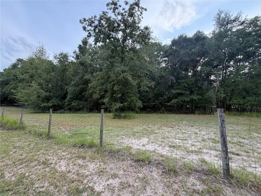 Ne 32 Place, High Springs, FL 32643 - #3