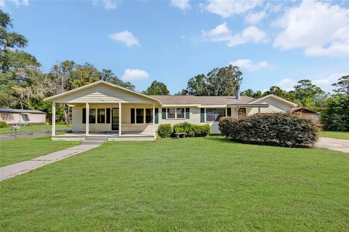 207 Senter Avenue Nw, Branford, FL 32008 - #1