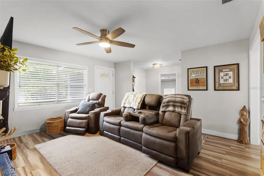 418 NE 3rd Street, Trenton, FL 32693 - #3