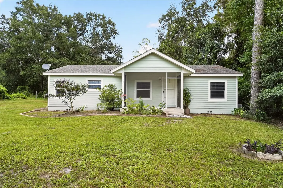 1827 SE 43rd Terrace, Gainesville, FL 32641 - #1