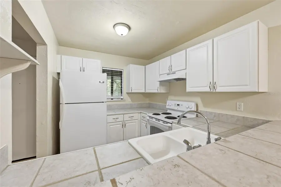 85 SE 16th Avenue #F301, Gainesville, FL 32601 - #3