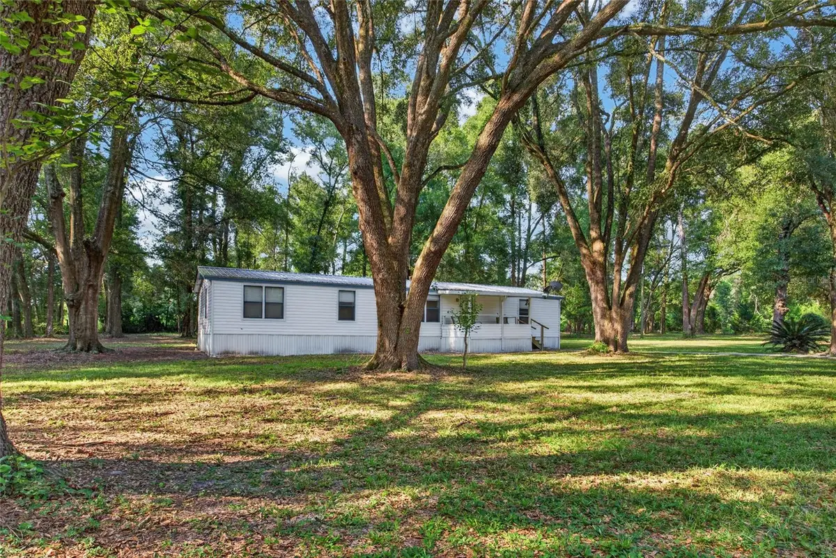 304 Colgate Loop, Fort White, FL 32038 - #1