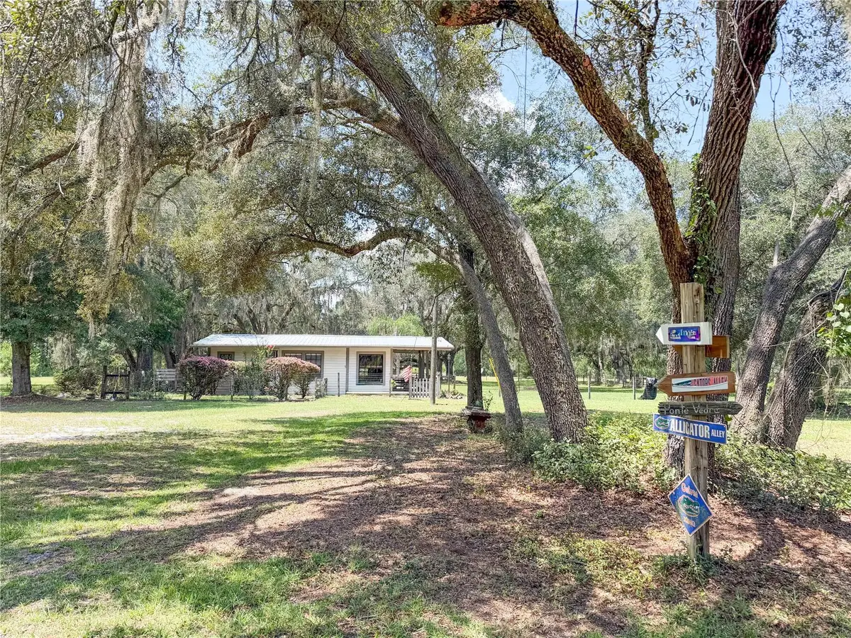28622 N State Road 121, Alachua, FL 32615 - #1