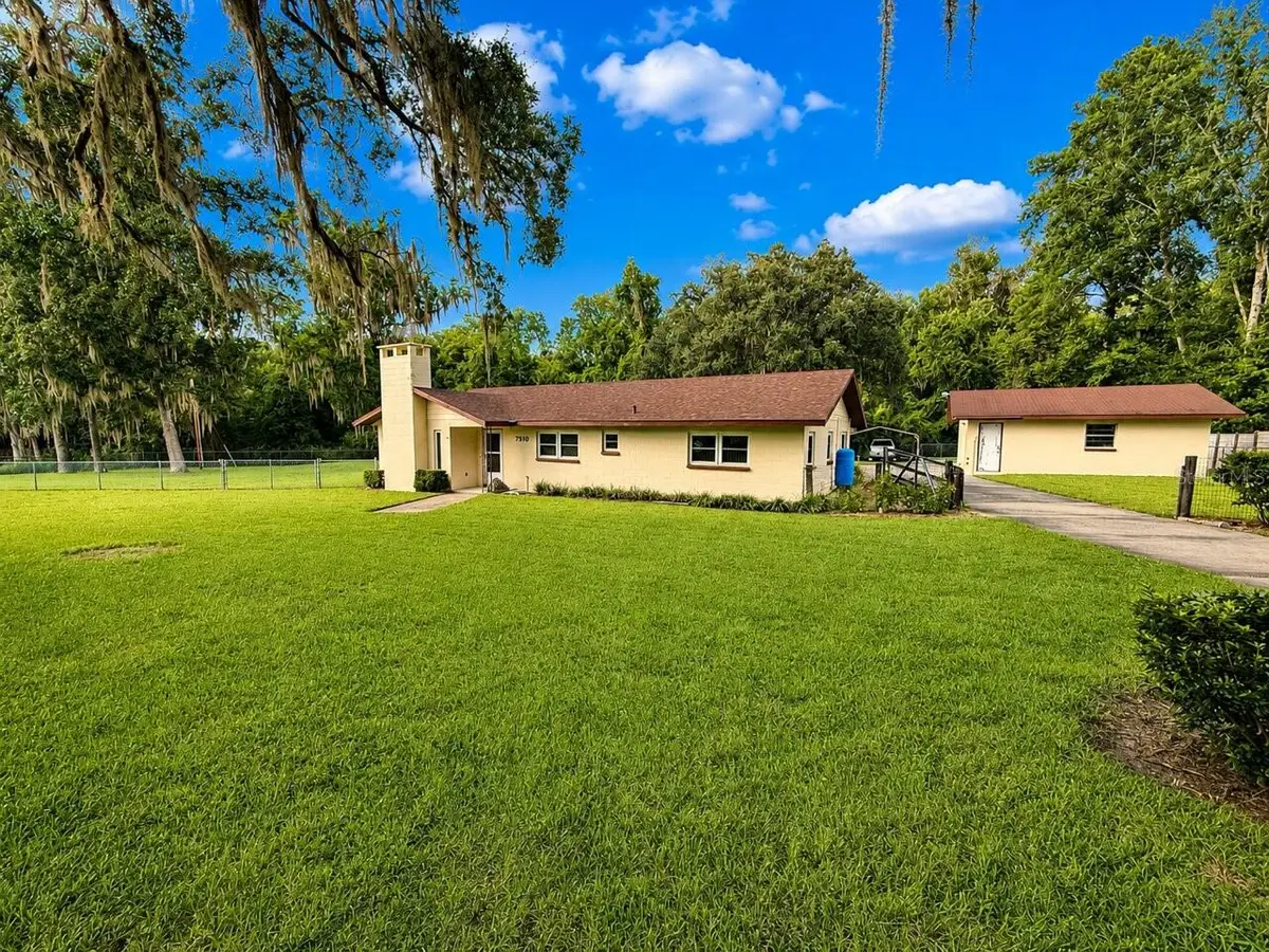 7510 NW 128th Place, Alachua, FL 32615 - #1
