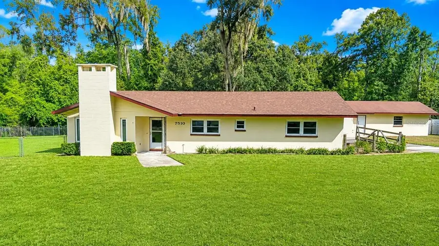 7510 NW 128th Place, Alachua, FL 32615 - #2