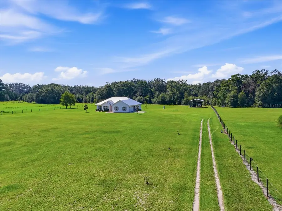 5600 SW County Road 240, Lake City, FL 32024 - #3