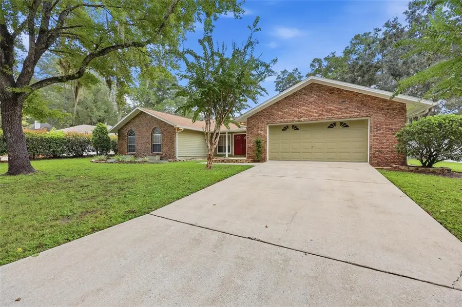2825 NW 27th Terrace, Gainesville, FL 32605 - #2