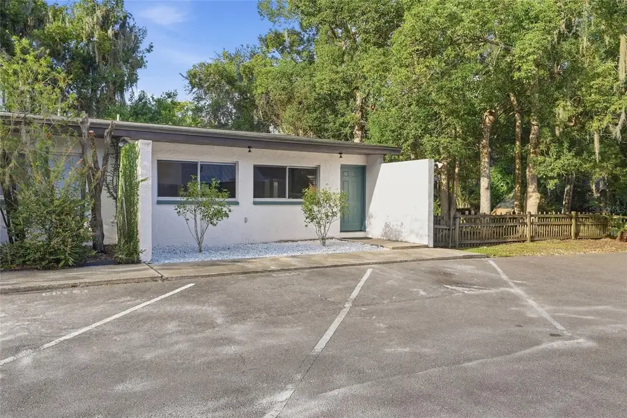 747 SE 2nd Place #10, Gainesville, FL 32601 - #2
