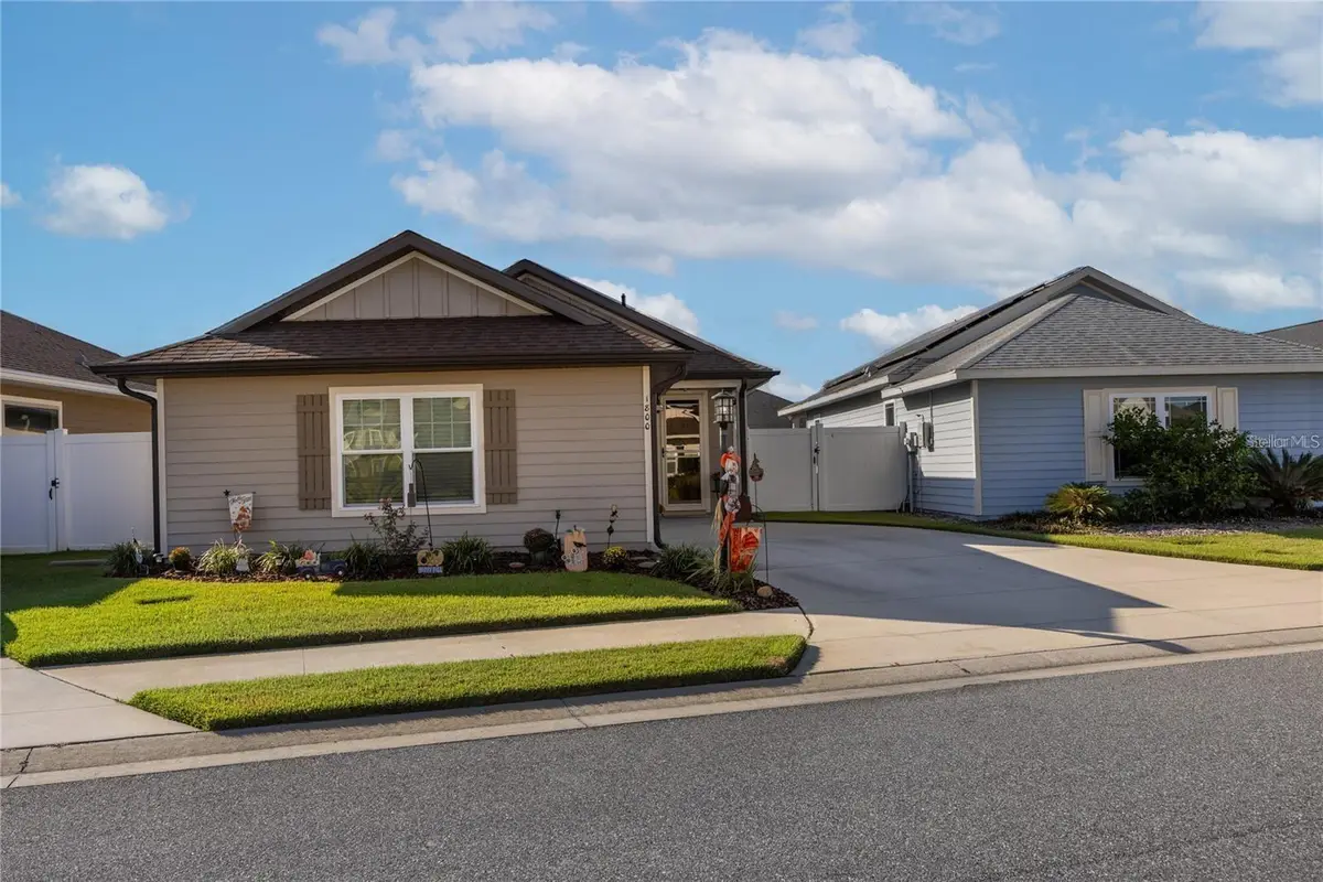1800 SW 246th Drive, Newberry, FL 32669 - #1