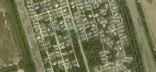 13 Seven Champions Path N, PALM COAST, FL 32164