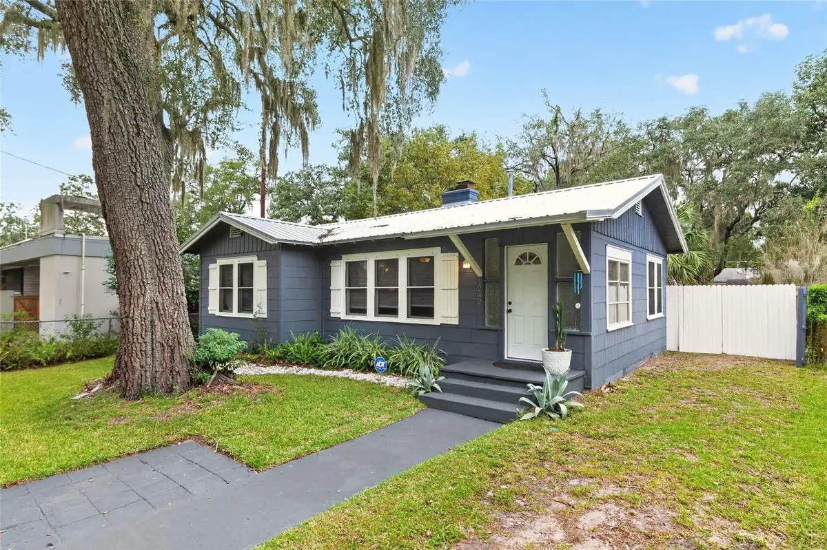 1242 NW 30th Avenue, Gainesville, FL 32609 - #1