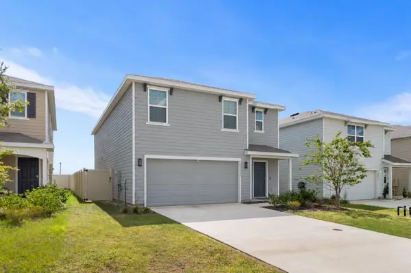 24595 NW 11th Place, NEWBERRY, FL 32669