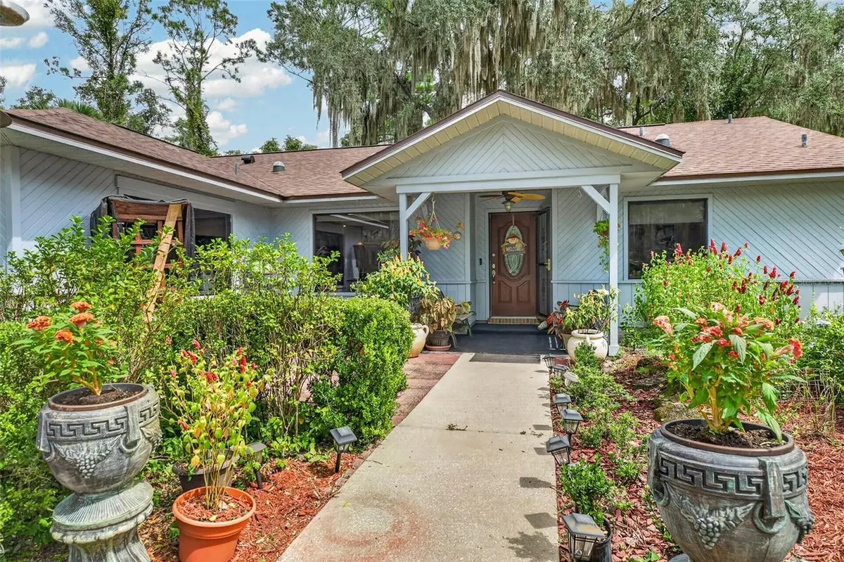 657 SE 2nd Avenue, Melrose, FL 32666 - #1