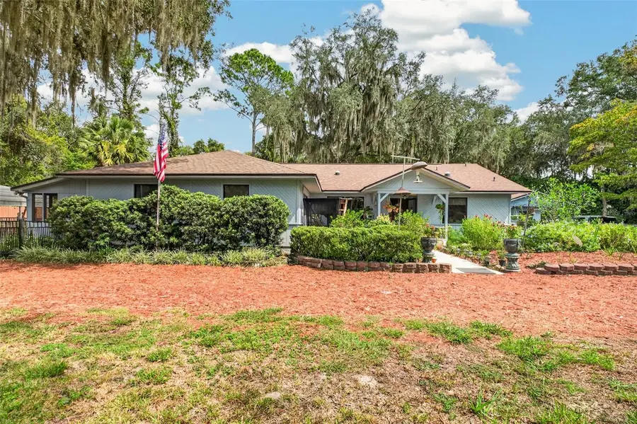 657 SE 2nd Avenue, Melrose, FL 32666 - #3