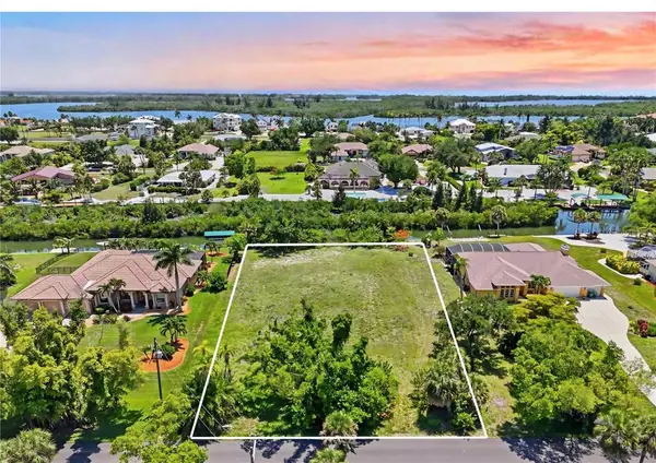 305 Spaniards Road, PLACIDA, FL 33946