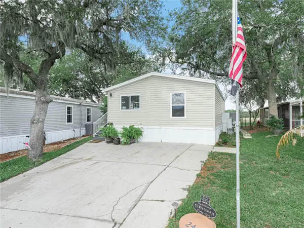 24 Silversides Street, LAKE WALES, FL 33898