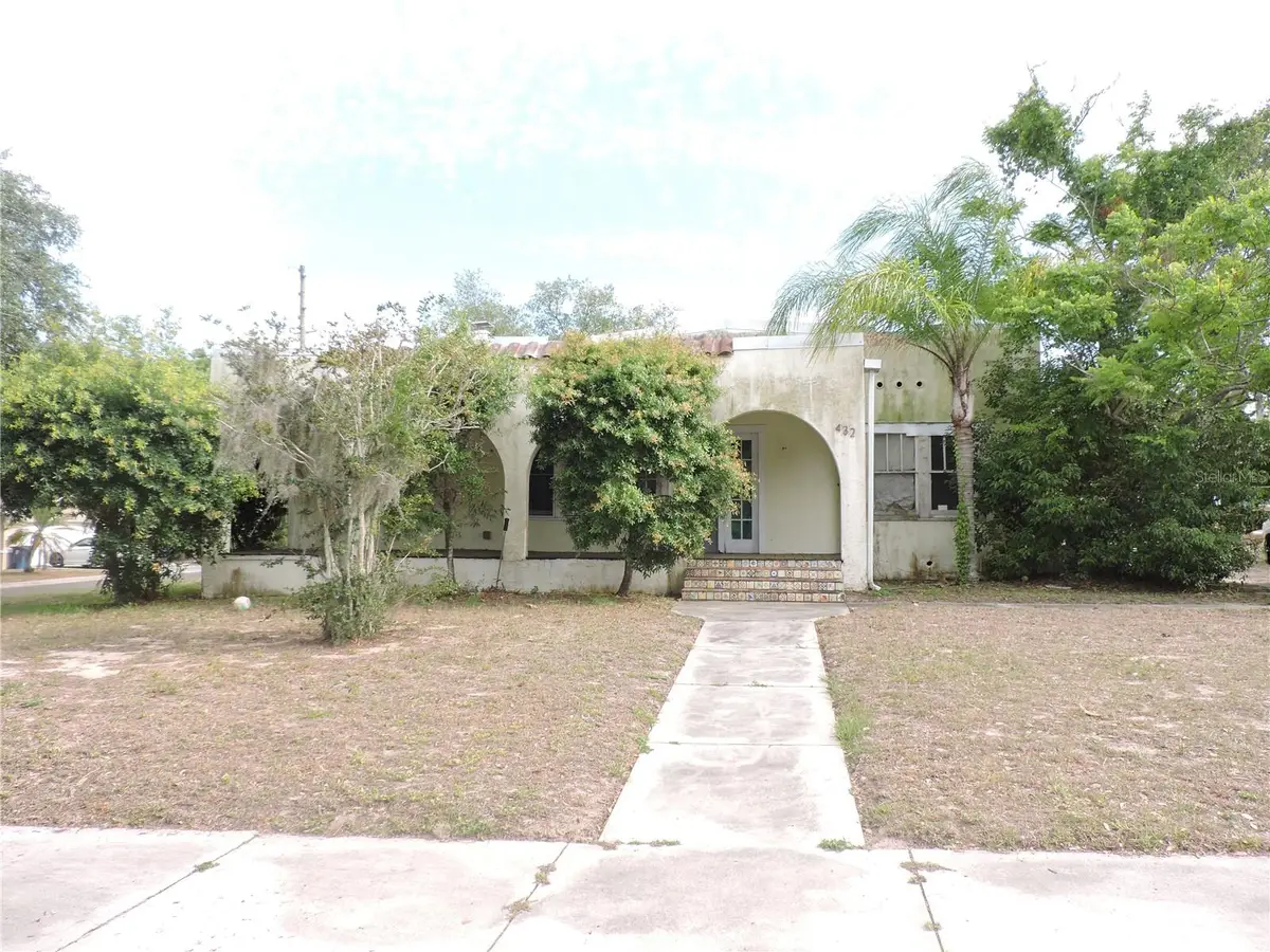 432 E Bullard Avenue, Lake Wales, FL 33853 - #1