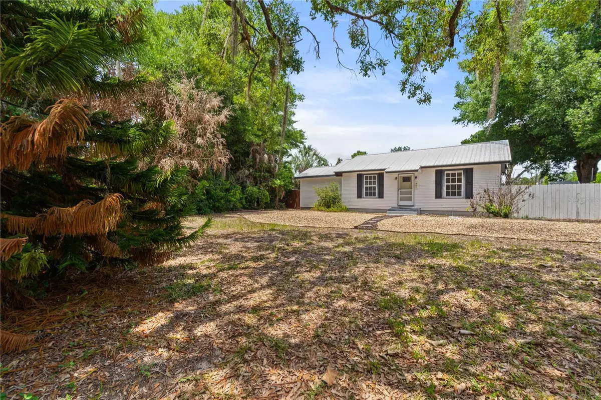 407 E Polk Avenue, Lake Wales, FL 33853 - #1
