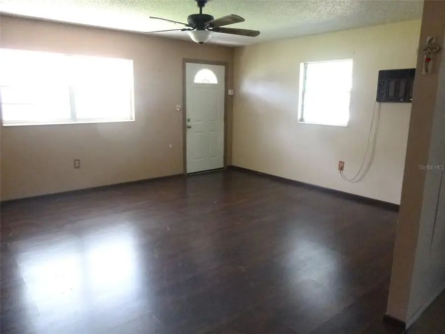 318 Central Avenue, Frostproof, FL 33843 - #3