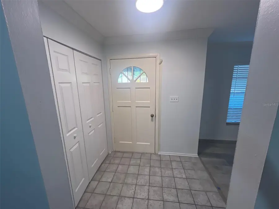 2362 Delrose Drive E, Lakeland, FL 33805 - Image #2