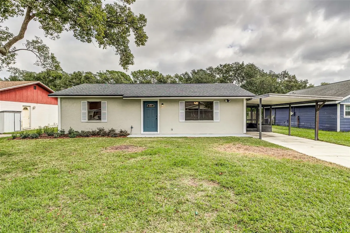 2405 Delrose Drive E, Lakeland, FL 33805 - Image #1
