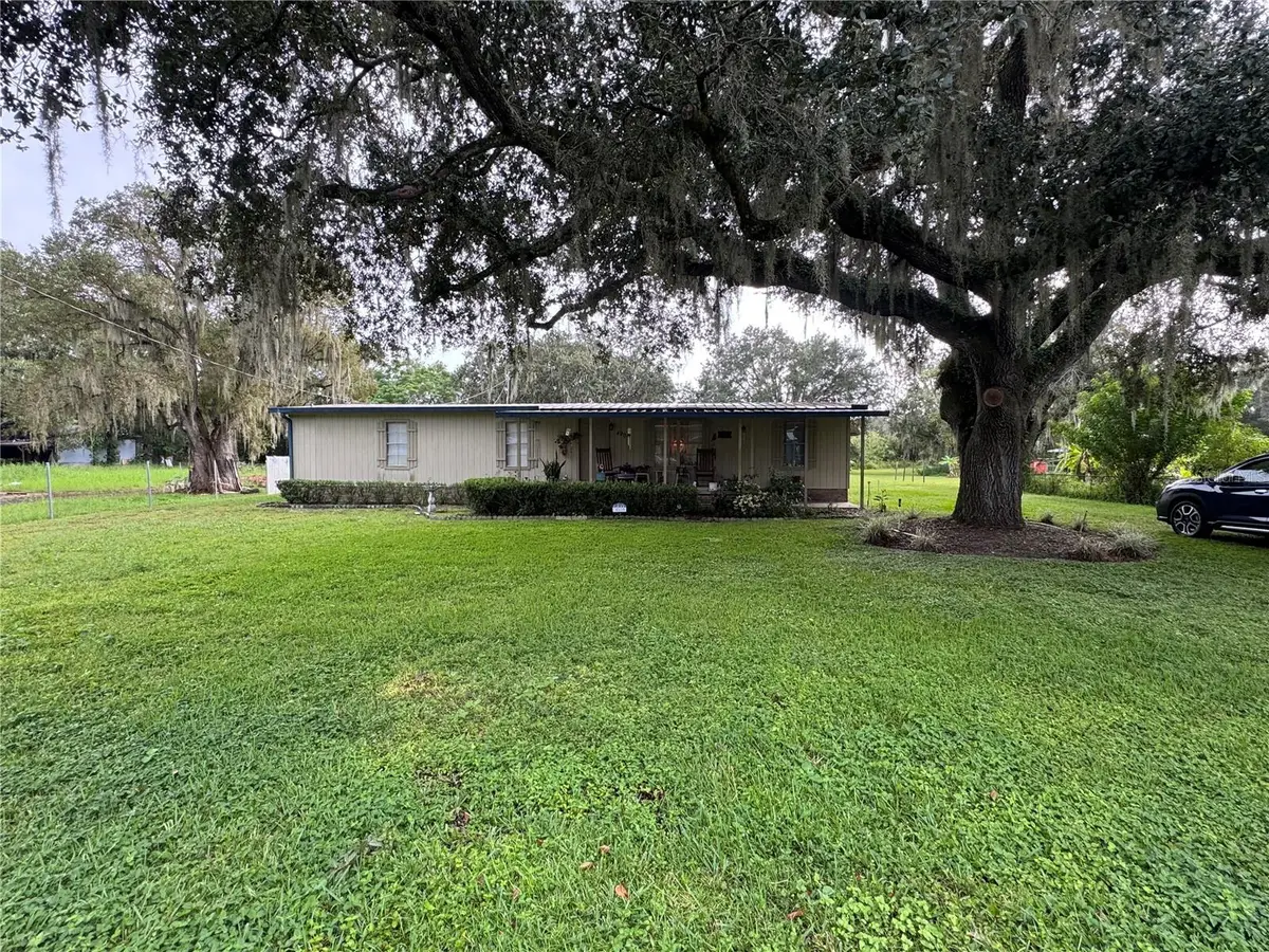 4909 Sand Mountain Loop Road, Auburndale, FL 33823 - Image #1