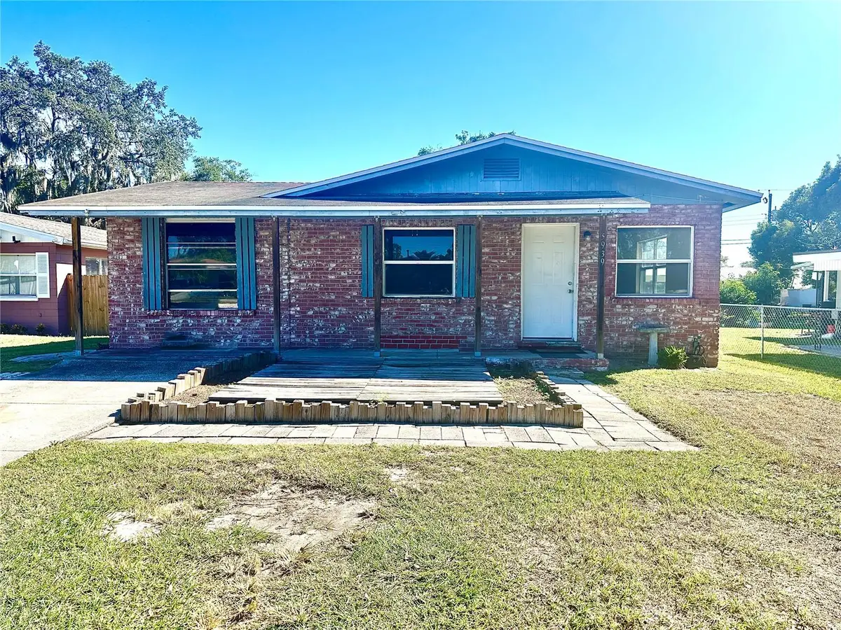 5939 Hilltop Lane E, Lakeland, FL 33809 - Image #1