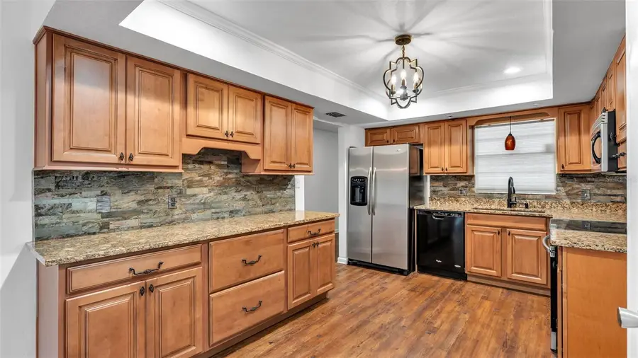 553 Villa Vista Boulevard, Lakeland, FL 33813 - Image #2