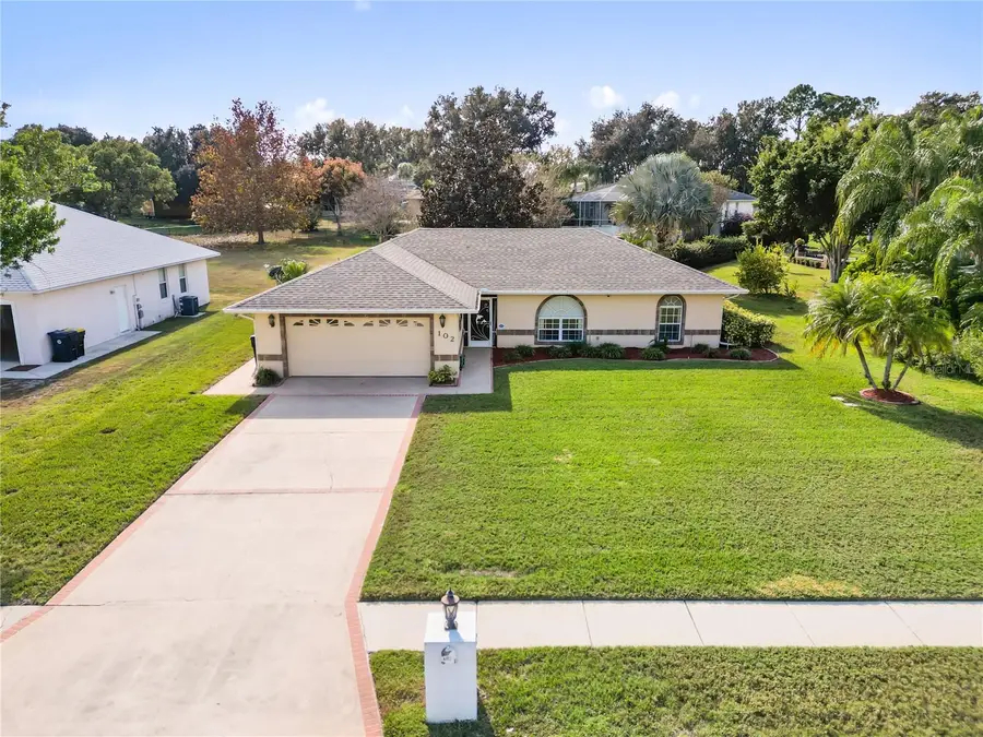 102 Waterview Circle, Auburndale, FL 33823 - Image #2