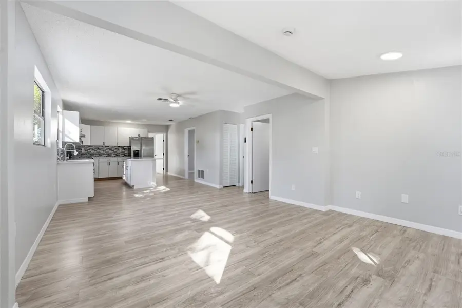 115 Kenwood Avenue, Nokomis, FL 34275 - Image #3