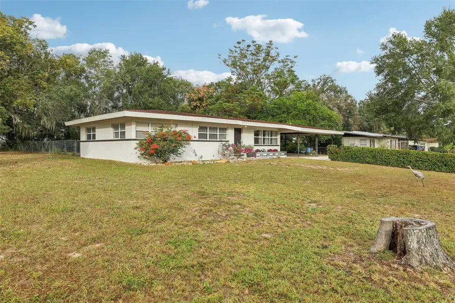 355 S Glencruiten Avenue, Lake Alfred, FL 33850 - Image #3