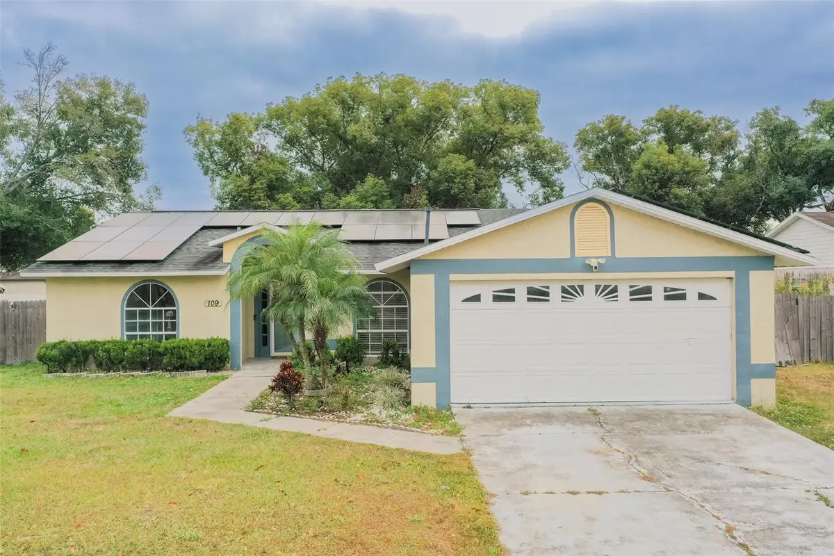 109 Rebecca Drive Ne, Winter Haven, FL 33881 - Image #1