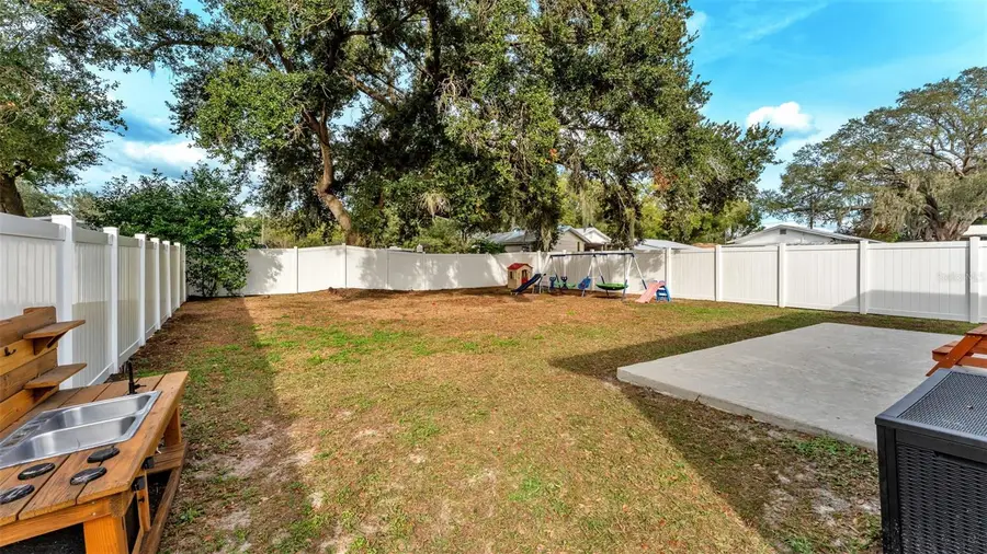 702 Lemon Avenue, Dundee, FL 33838 - Image #3