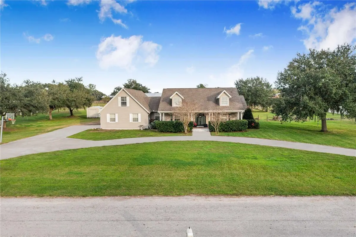 4510 Holloway Creek Drive, Plant City, FL 33567 - Image #1