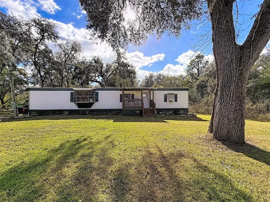 37644 Oak Forrest Drive, Dade City, FL 33523 - Image #2