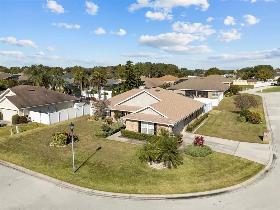 1585 Doves View Circle, Auburndale, FL 33823 - Image #2