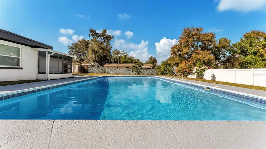 1599 Avenue E Ne, Winter Haven, FL 33881 - Image #3