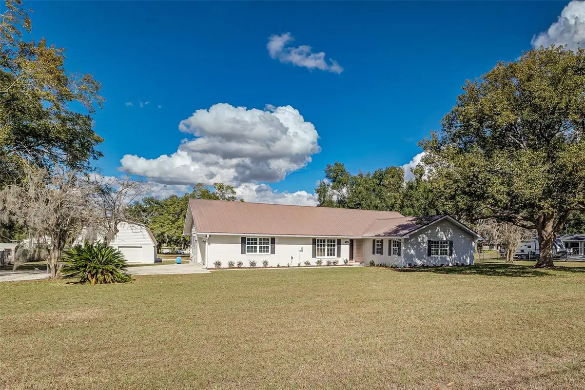 926 Meadowood Drive, Lakeland, FL 33809 - Image #1